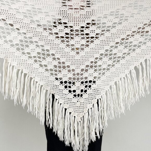 Elegant Cream Crochet Shawl - Picture 6 of 6